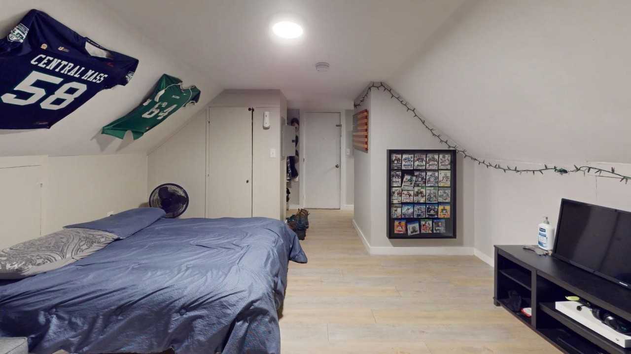 103 High St #5 - Photo 2 of 5