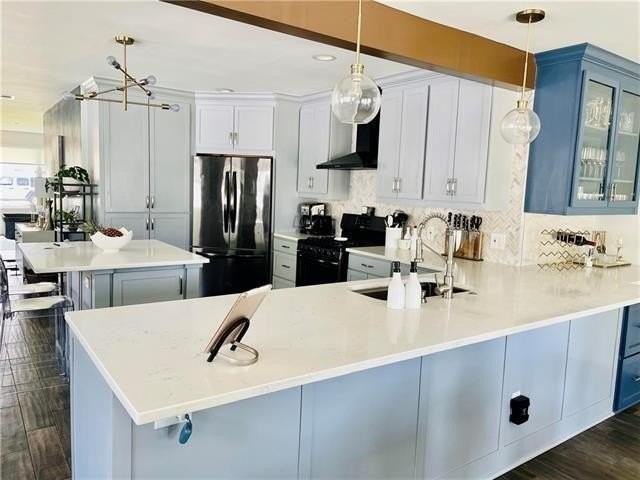 720 Orion Ave - Photo 6 of 15