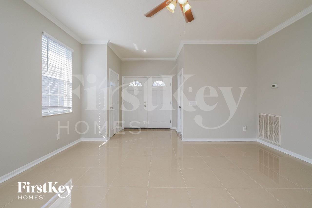 1320 Brooke View Dr - Photo 7 of 15