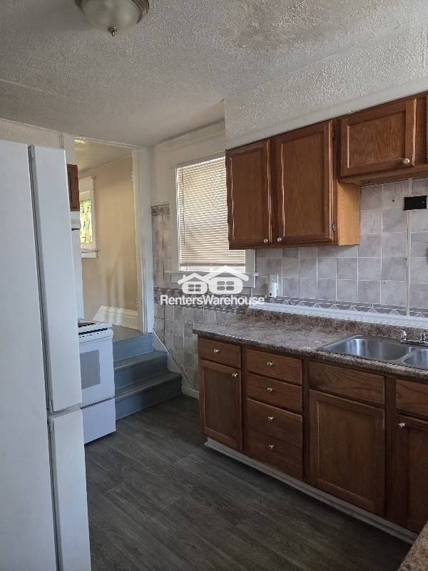 3816 Avondale Ave - Photo 5 of 29