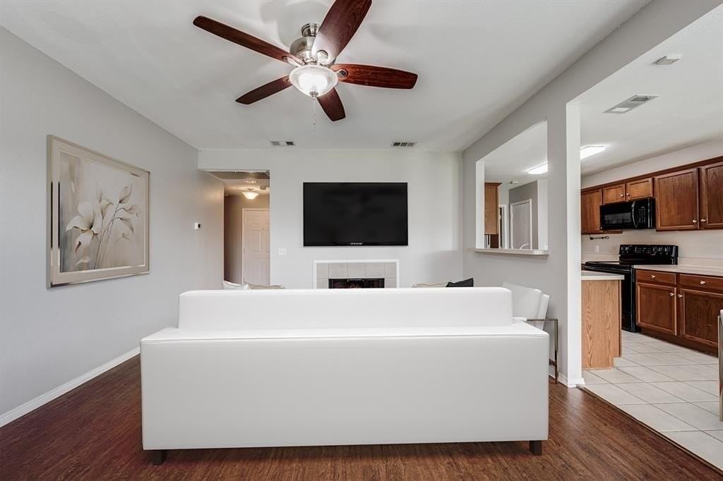 4313 Sonoma Dr - Photo 2 of 28