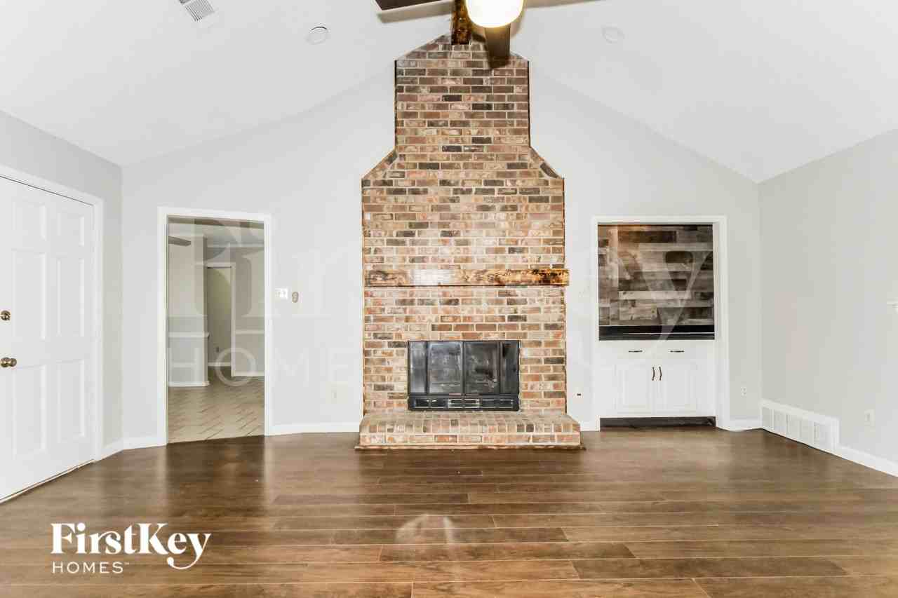 9460 Woodcutter Ln - Photo 3 of 19