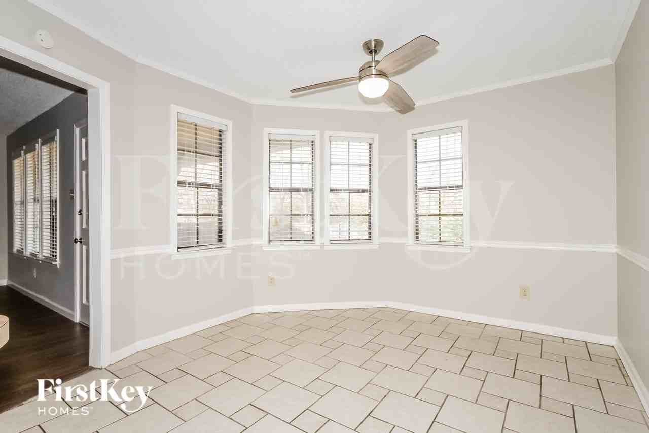 9460 Woodcutter Ln - Photo 6 of 19