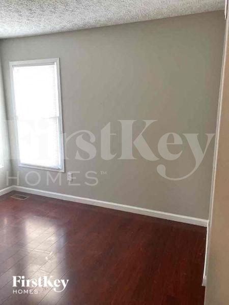 248 Westmark Ct - Photo 7 of 10