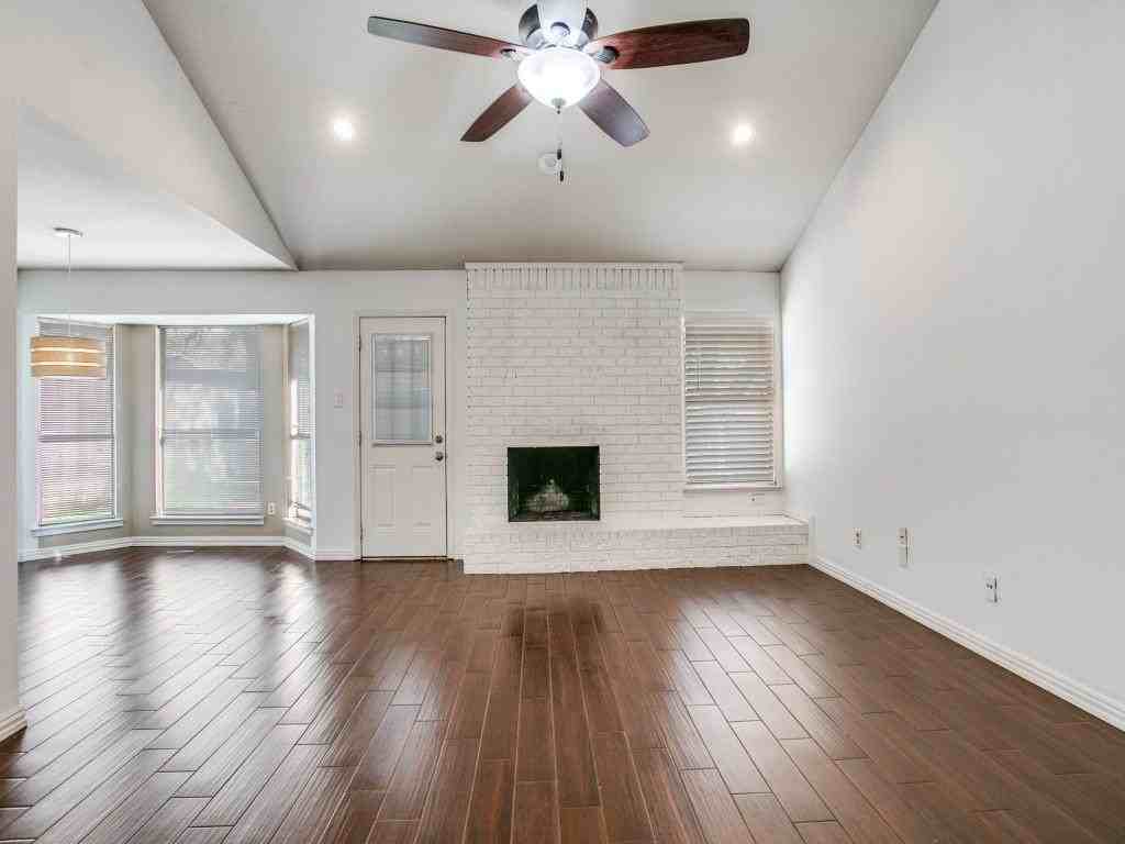 209 Ginger Ln - Photo 7 of 25