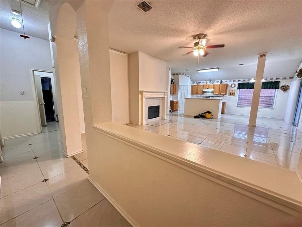 3531 Tamarack Dr - Photo 6 of 17