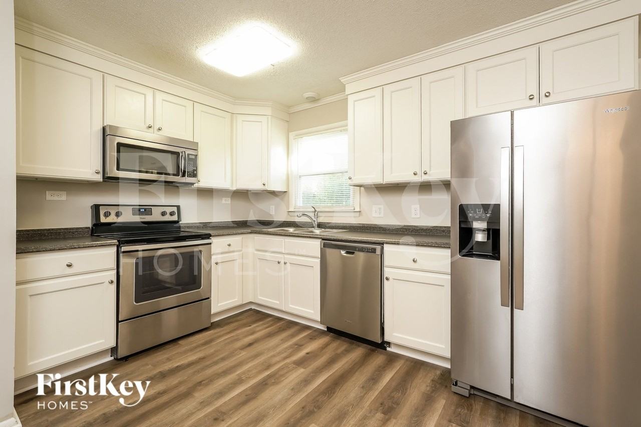 2350 Woodgreen Rd - Photo 6 of 16