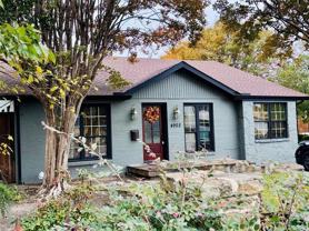 4902 W Mockingbird Ln - Photo 1 of 1