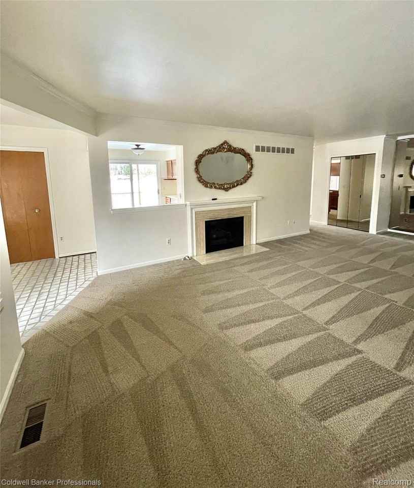 12408 Pinecrest Dr - Photo 7 of 38