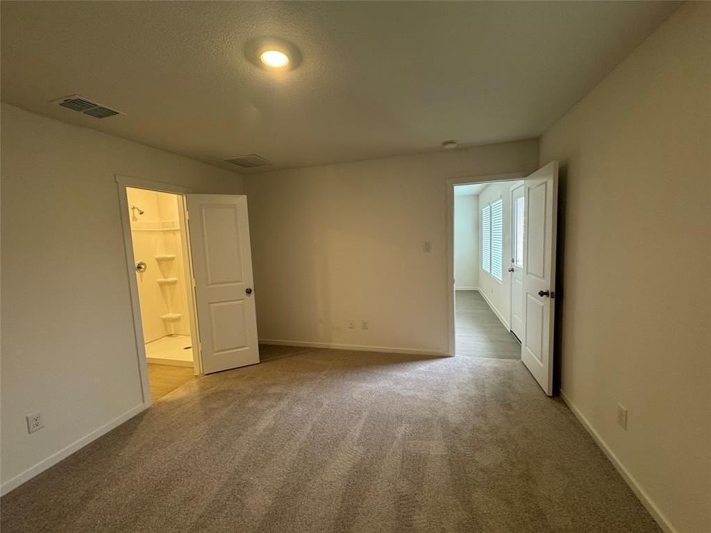 913 Birkdale Dr - Photo 6 of 8