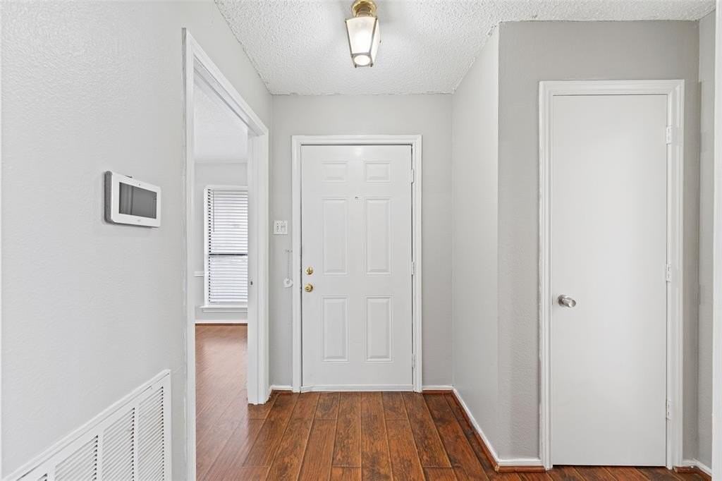 1557 Copper Meadow Dr - Photo 5 of 37