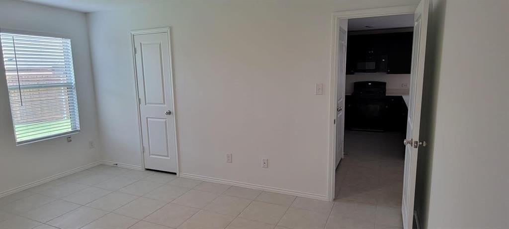 3476 Mildren Bnd - Photo 6 of 21