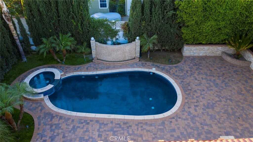 831 E Orange Grove Ave - Photo 4 of 50