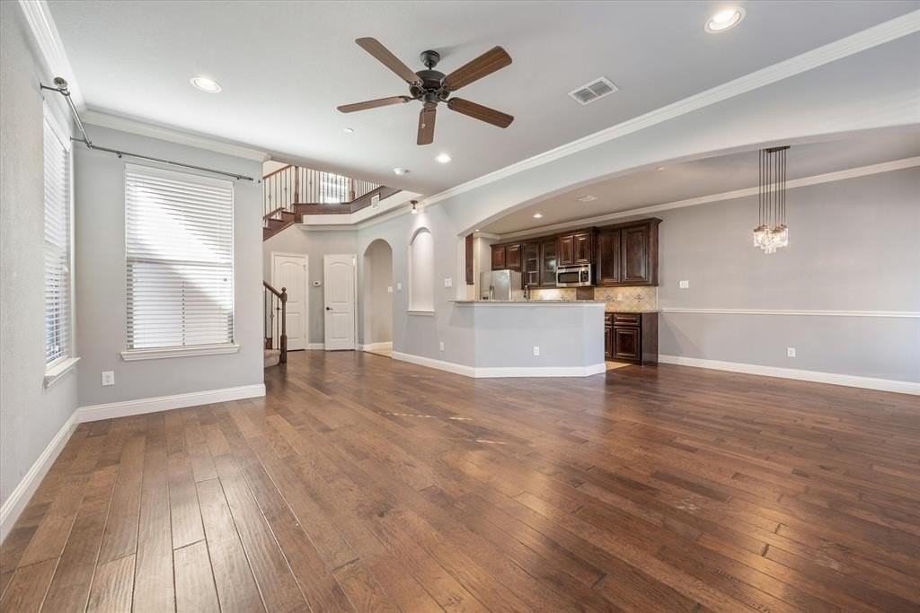 1024 Audrey Way - Photo 3 of 38