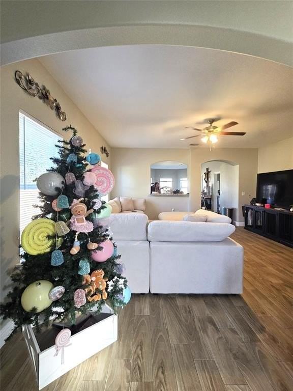 4134 Ball St - Photo 4 of 33