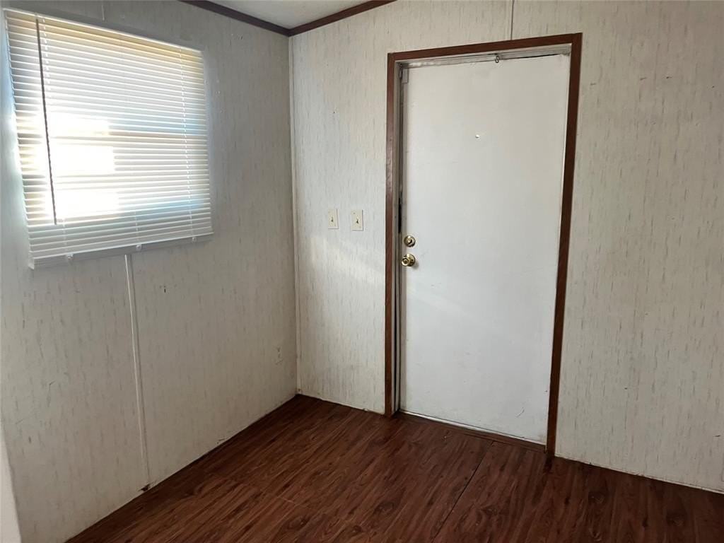 1139 Market St - Photo 7 of 12