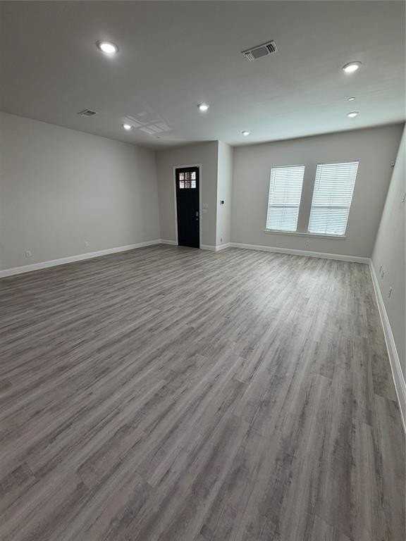 6008 Silverado Trl - Photo 4 of 13