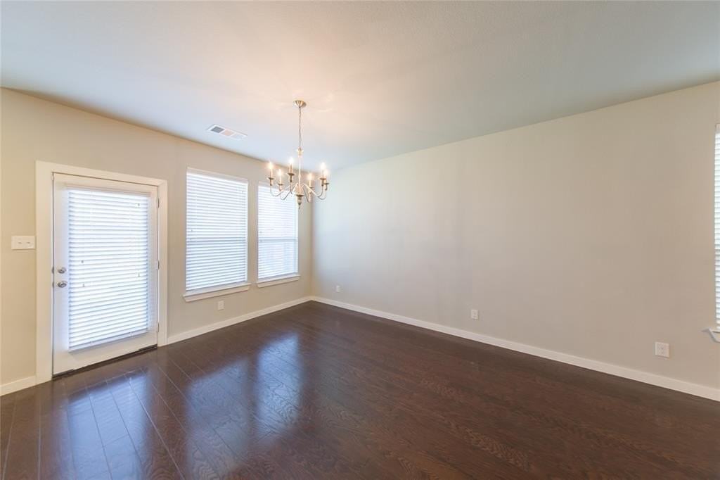 1200 Pigeon Hawk Dr - Photo 7 of 32