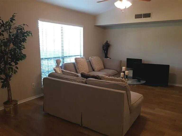 4529 Carr St - Photo 2 of 17