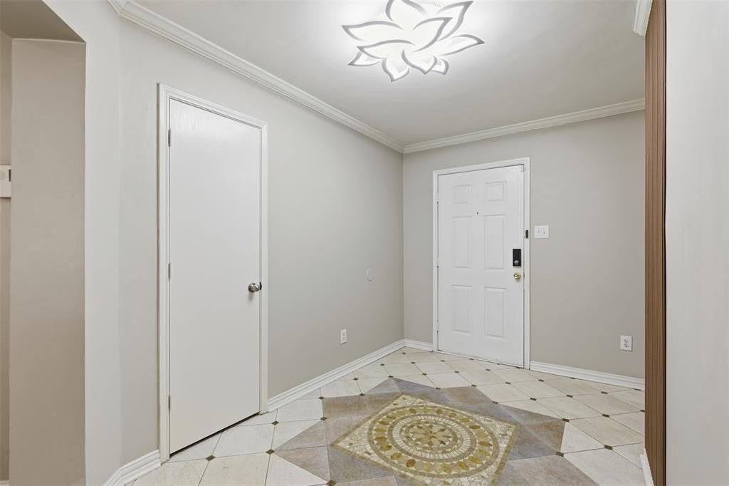 2918 Saint Rita Dr - Photo 4 of 22