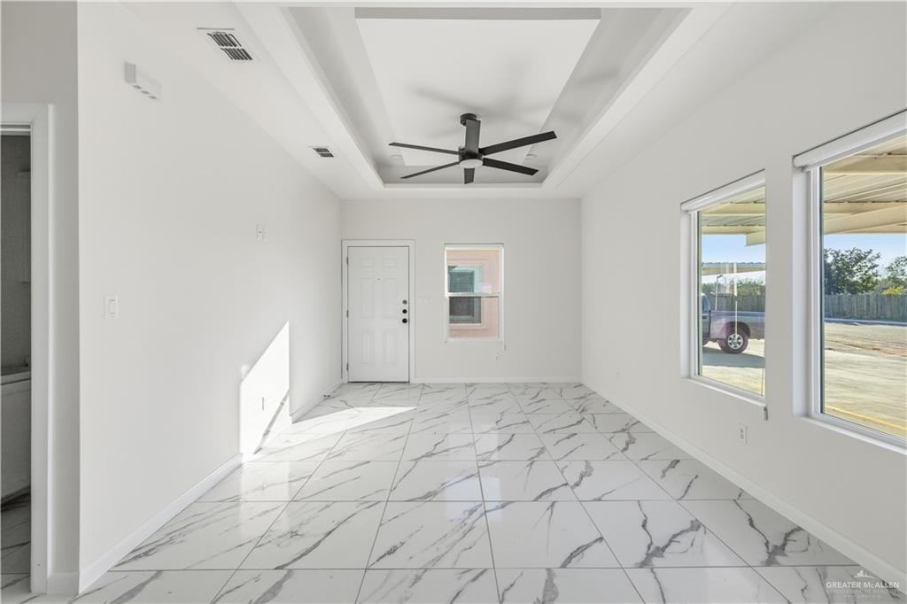 1324 N Abesam Ave #4 - Photo 7 of 37