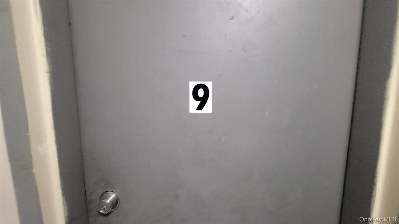 65 S Hamilton St Apt 9 - Photo 5 of 20