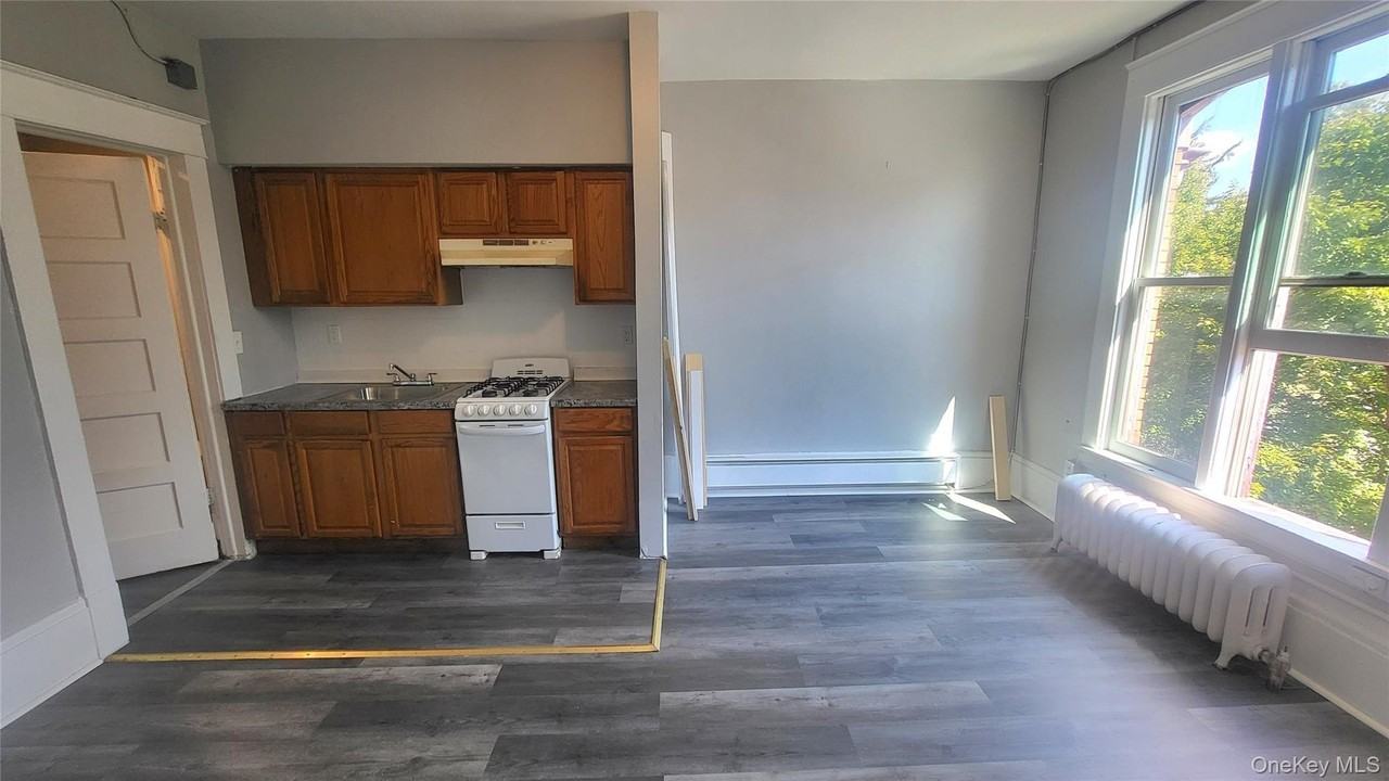 65 S Hamilton St Apt 9 - Photo 6 of 20