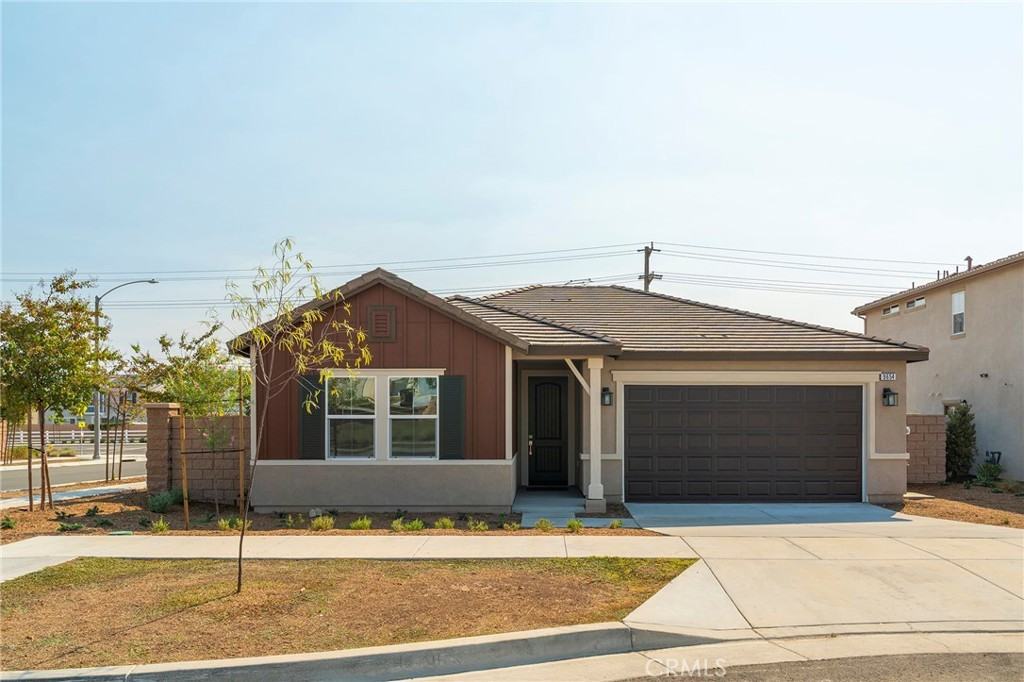 9654 Honeyberry Ln - Photo 2 of 38