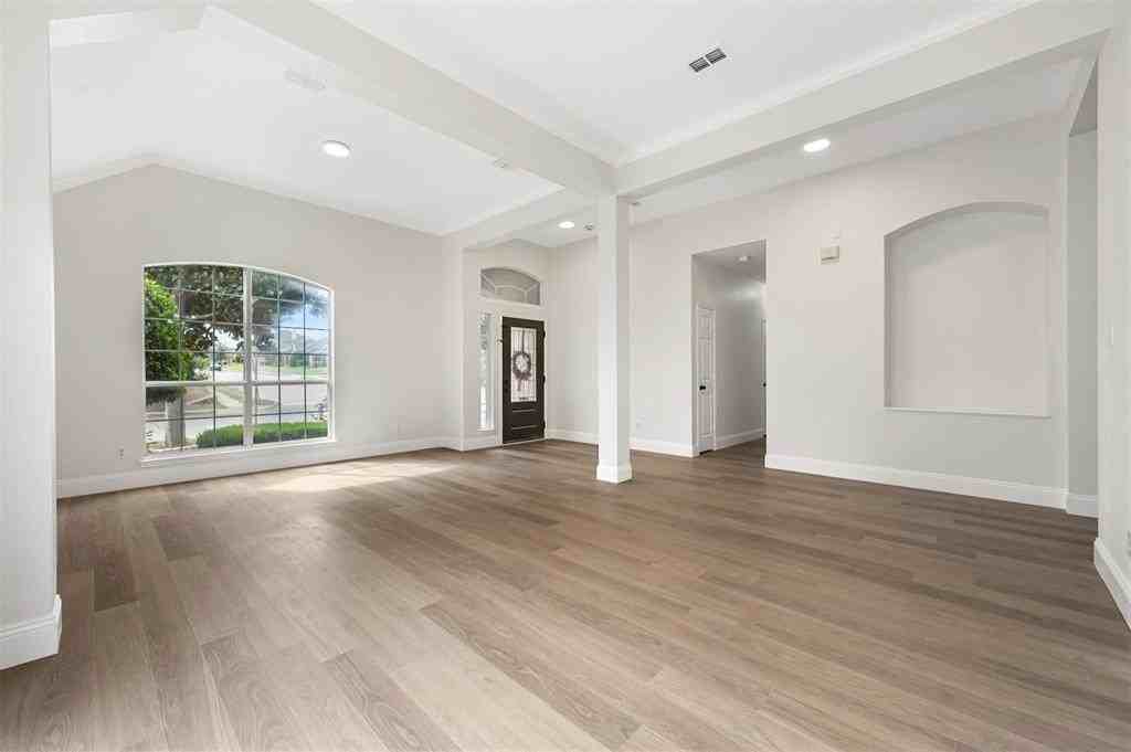 4524 Ridgepointe Dr - Photo 2 of 25