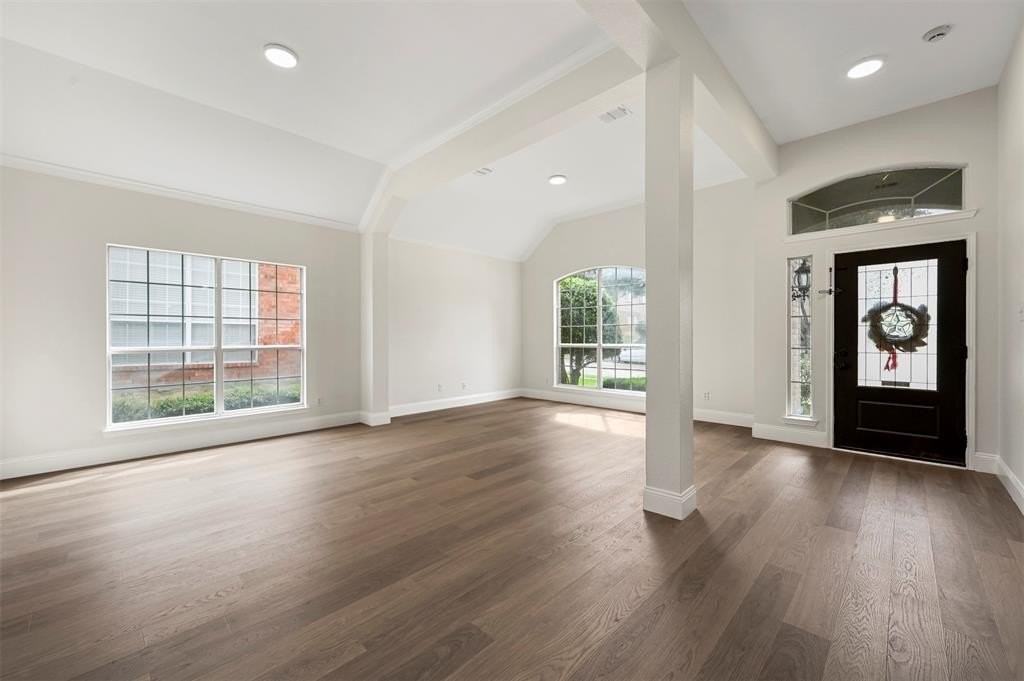 4524 Ridgepointe Dr - Photo 3 of 25