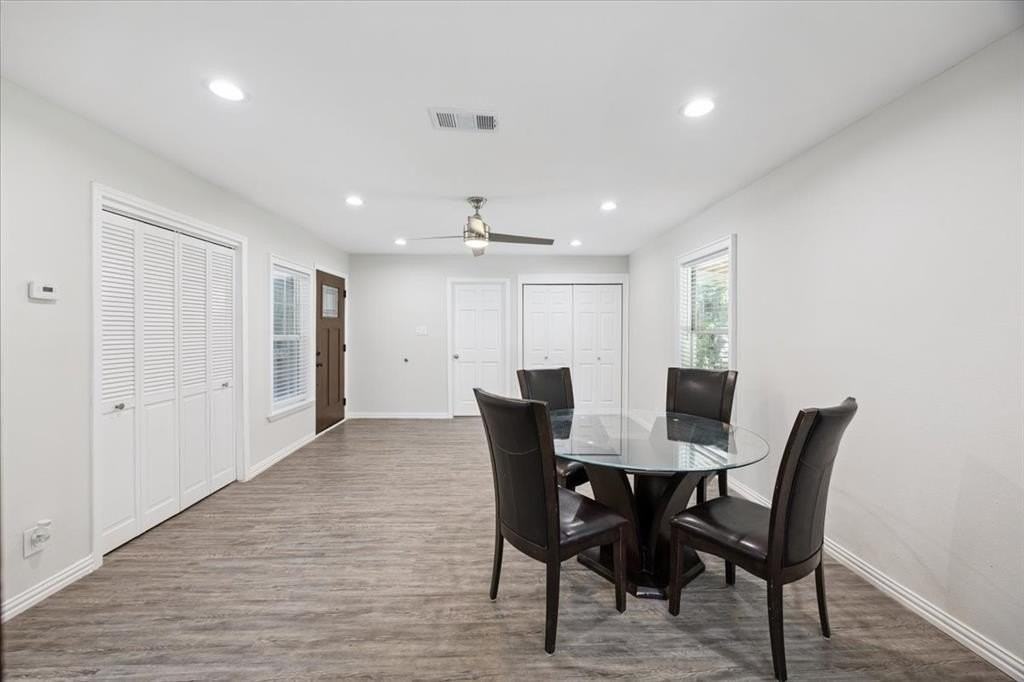 2509 Avenel Dr - Photo 6 of 27