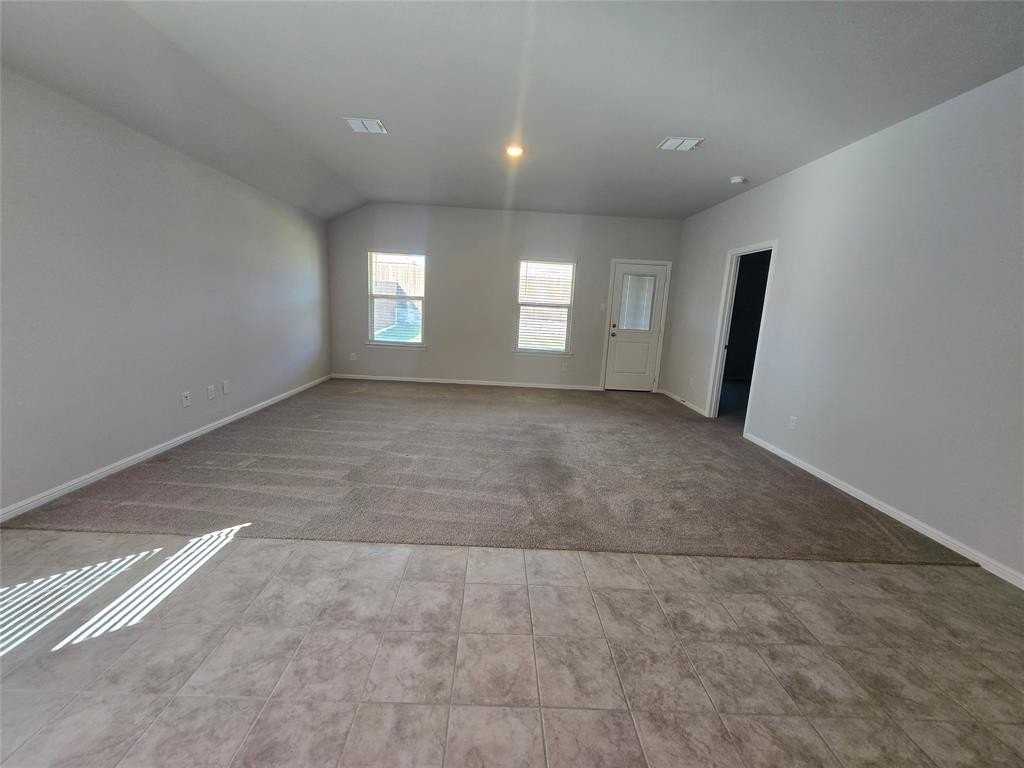 5900 Piedrosa Ct - Photo 5 of 7