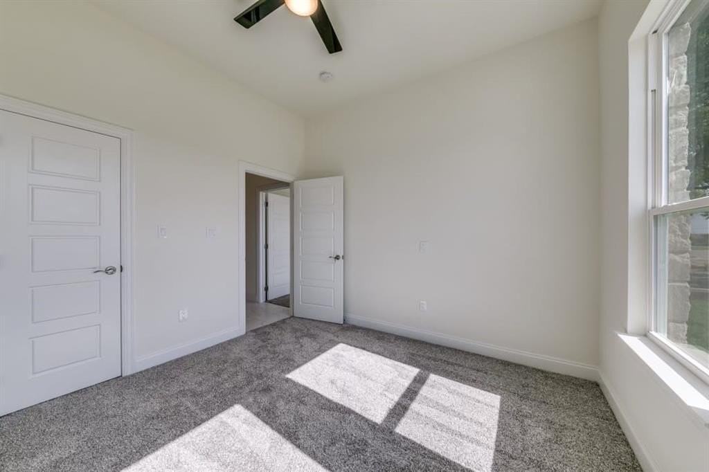 1703 14th St - Photo 7 of 13