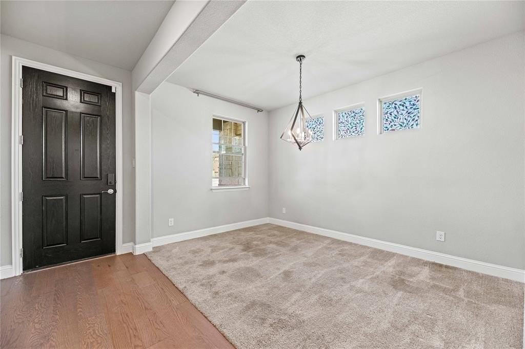 2148 Chapman Ln - Photo 7 of 29