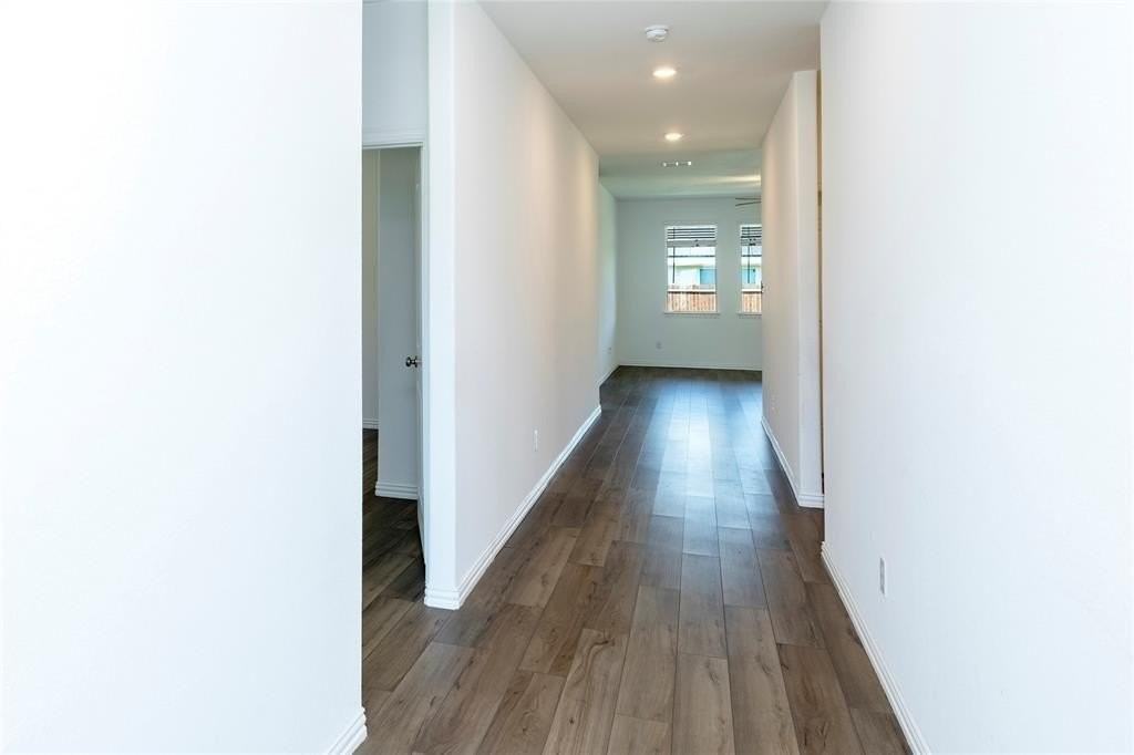 118 Autumn Sage Ln - Photo 5 of 39