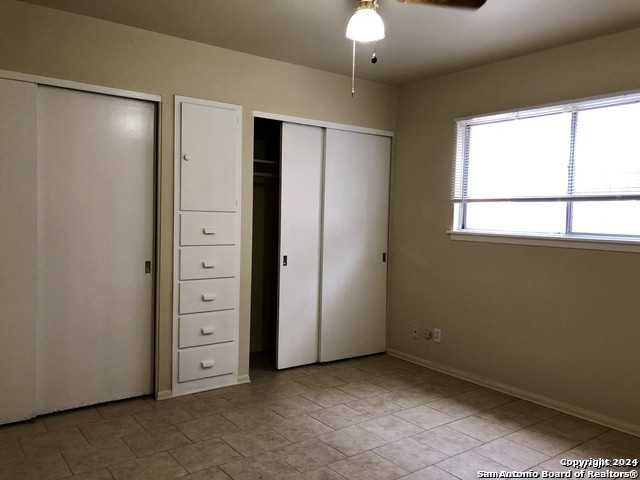 2738 Nacogdoches Rd - Photo 5 of 8