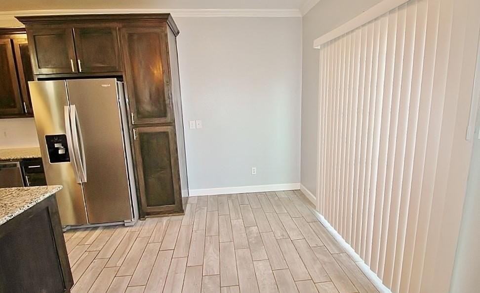 517 Kingscote Ct - Photo 6 of 20