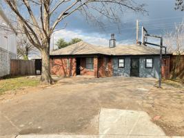 featured image of 213 Alexander Ct