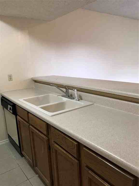 9807 Walnut St #303 - Photo 6 of 10