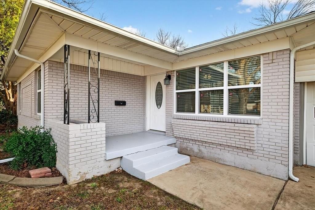 1807 W Josephine St - Photo 4 of 23