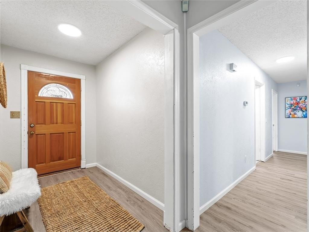 2012 Westlake Dr - Photo 7 of 28