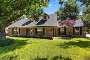 featured image of 8901 Magnolia Vale Dr