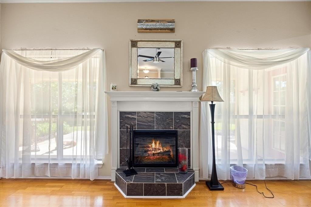 8901 Magnolia Vale Dr - Photo 4 of 23