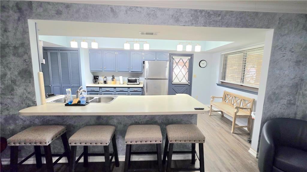 101 Liberty St - Photo 7 of 20