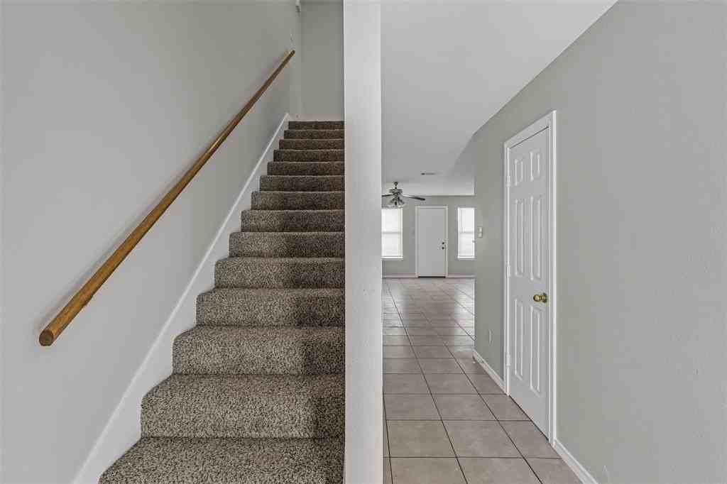 4532 Alamosa St - Photo 4 of 25