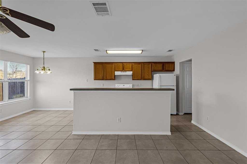 4532 Alamosa St - Photo 7 of 25