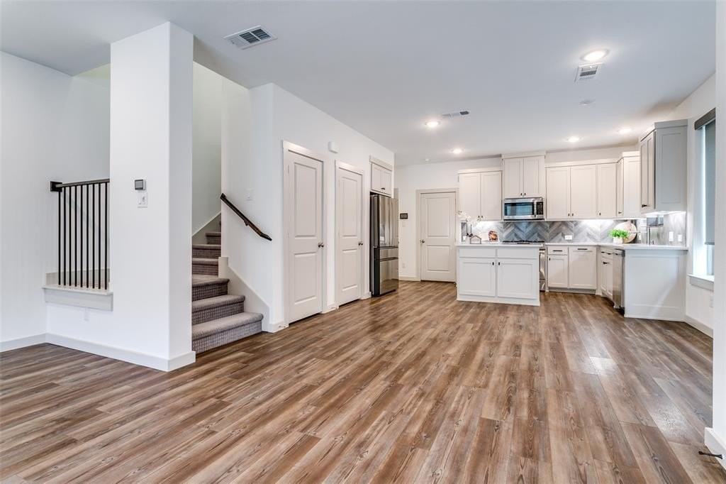 253 Mcconathy Way - Photo 5 of 25