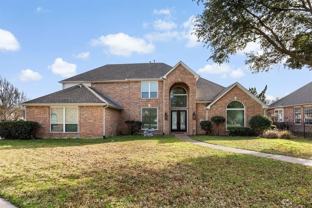 706 Dover Pl - Photo 1 of 1