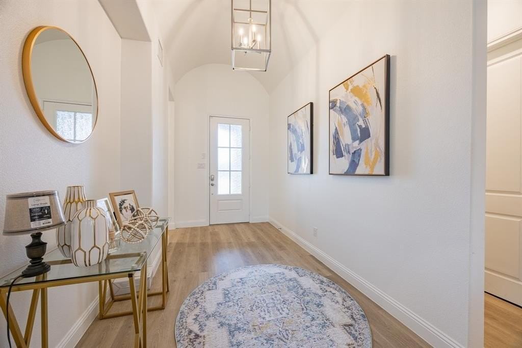 2318 Sheppards Ln - Photo 6 of 35