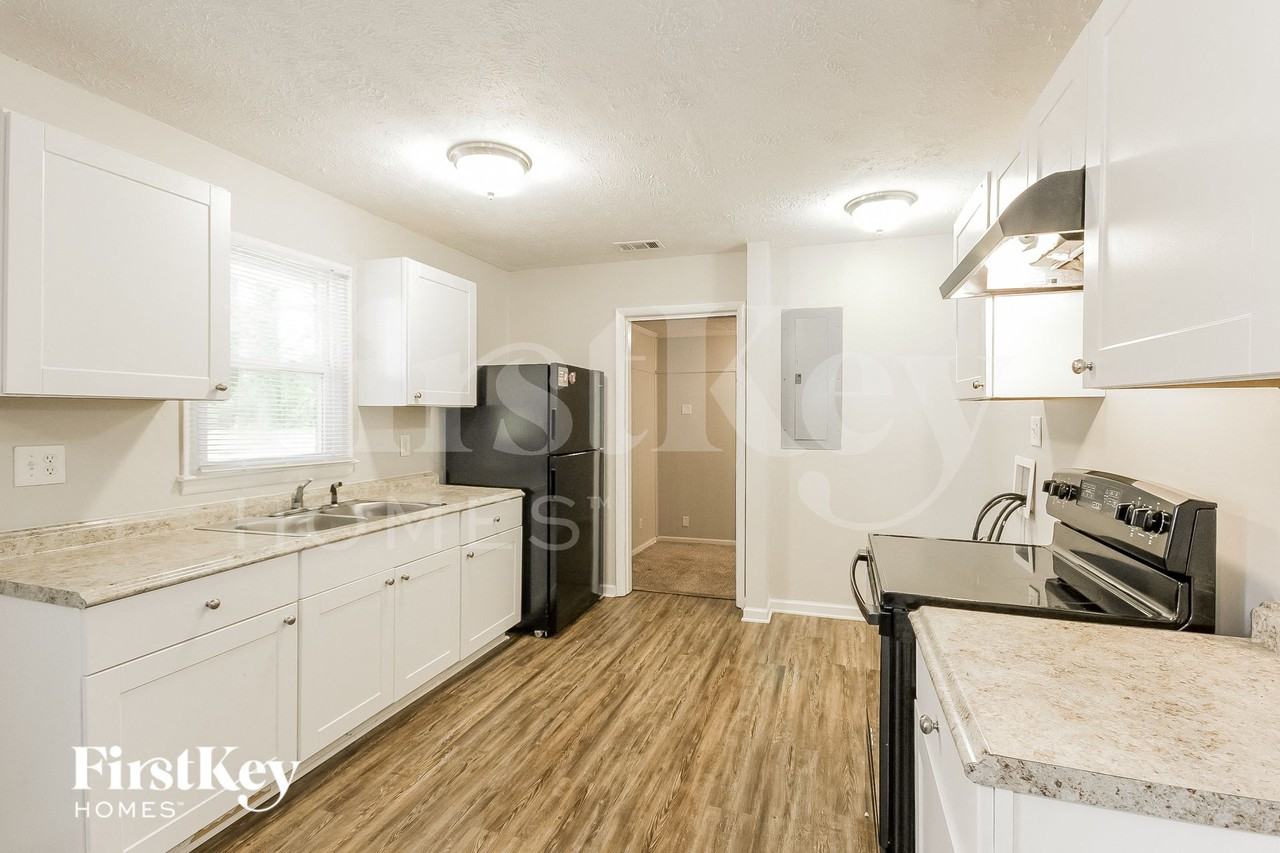 5233 Maple Valley Rd Sw - Photo 6 of 15